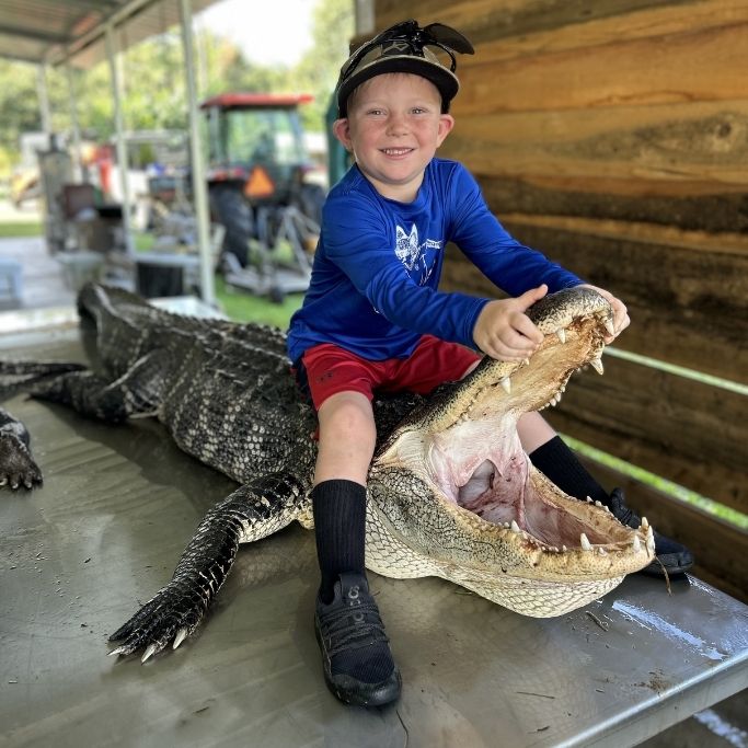 Mareno's Outfitters Gallery (2)