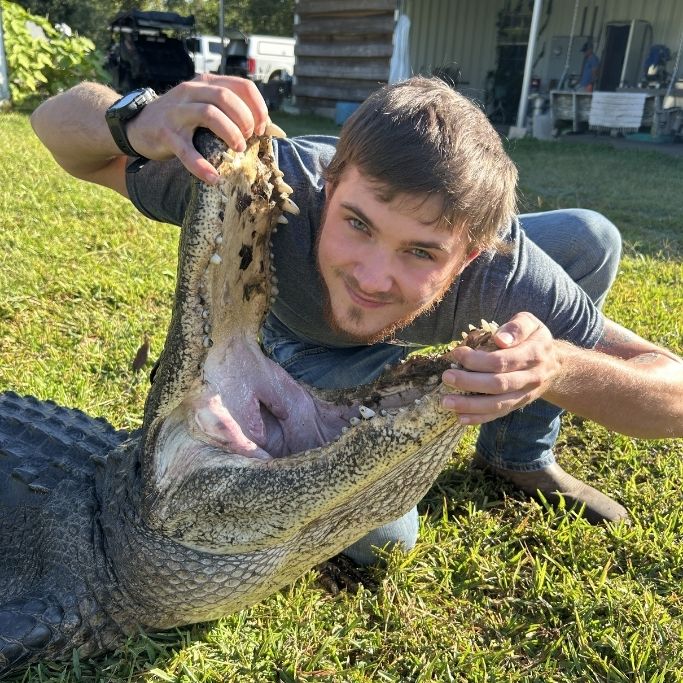 Mareno's Outfitters Gallery (4)